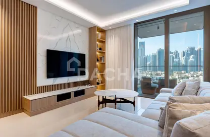 Apartment - 1 Bedroom - 2 Bathrooms for rent in Boulevard Point - Downtown Dubai - Dubai