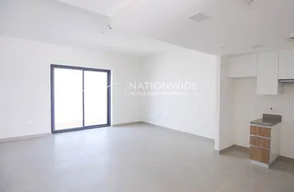 Apartment - 1 Bedroom - 2 Bathrooms for rent in Al Ghadeer 2 - Al Ghadeer - Abu Dhabi