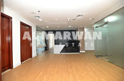 Office Space - Studio - 2 Bathrooms for rent in Robot Park Tower - Al Khan - Sharjah