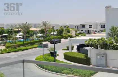 Villa - 5 Bedrooms - 6 Bathrooms for rent in Arabella Townhouses 3 - Arabella Townhouses - Mudon - Dubai