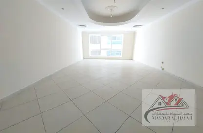 Apartment - 2 Bedrooms - 2 Bathrooms for rent in Al Noor Tower - Al Majaz 3 - Al Majaz - Sharjah