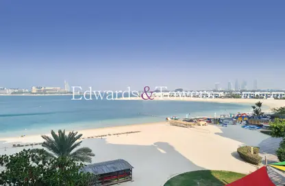 Apartment - 1 Bedroom - 2 Bathrooms for sale in Al Msalli - Shoreline Apartments - Palm Jumeirah - Dubai