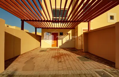 تاون هاوس - 4 غرف نوم - 5 حمامات للبيع في مجتمع المارية - حدائق الراحة - أبوظبي
