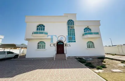 Villa - 5 Bedrooms - 6 Bathrooms for rent in Al Ain Square - Al Towayya - Al Ain