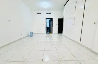 Apartment - 3 Bedrooms - 4 Bathrooms for rent in Muroor Area - Abu Dhabi