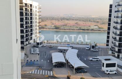 Apartment - 3 Bedrooms - 4 Bathrooms for rent in Waters Edge - Yas Island - Abu Dhabi