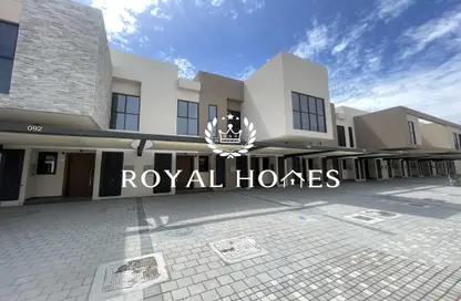 Townhouse - 2 Bedrooms - 4 Bathrooms for sale in Aldhay at Bloom Gardens - Bloom Gardens - Al Salam Street - Abu Dhabi