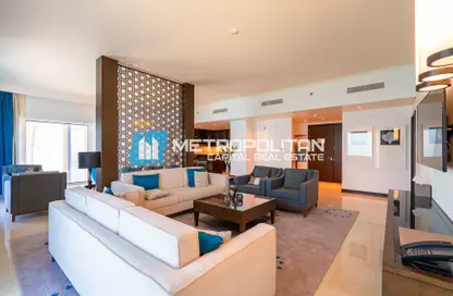 Apartment - 4 Bedrooms - 5 Bathrooms for sale in Fairmont Marina Residences - The Marina - Abu Dhabi