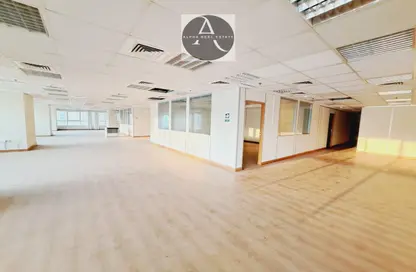 Office Space - Studio - 2 Bathrooms for rent in Al Majaz 1 - Al Majaz - Sharjah