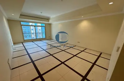 Apartment - 3 Bedrooms - 4 Bathrooms for rent in Delma Street - Al Mushrif - Abu Dhabi