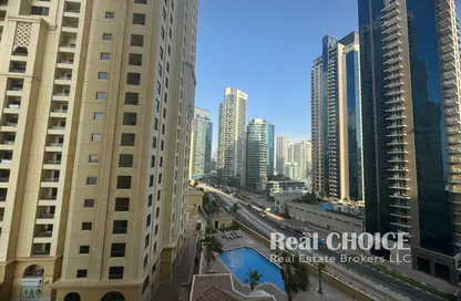 Apartment - 4 Bedrooms - 5 Bathrooms for sale in Rimal 5 - Rimal - Jumeirah Beach Residence - Dubai