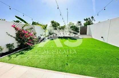 Villa - 2 Bedrooms - 4 Bathrooms for sale in The Cedars - Yas Acres - Yas Island - Abu Dhabi