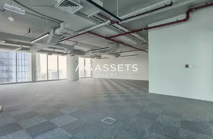 Half Floor - Studio for rent in The Bay Gate - Business Bay - Dubai