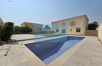 Villa - 5 Bedrooms - 7 Bathrooms for rent in Street 7B - Al Barsha 2 - Al Barsha - Dubai