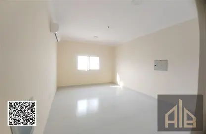 Apartment - 1 Bedroom - 2 Bathrooms for rent in Al Jurf Industrial 3 - Al Jurf Industrial - Ajman