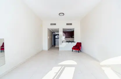 Apartment - 1 Bathroom for sale in Building 38 to Building 107 - Mediterranean Cluster - Discovery Gardens - Dubai