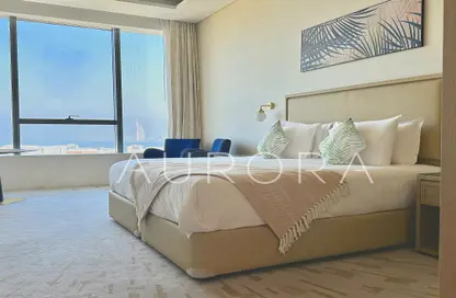 Apartment - 1 Bathroom for sale in The Palm Tower - Palm Jumeirah - Dubai