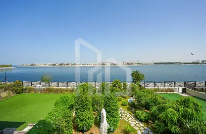 Townhouse - 3 Bedrooms - 3 Bathrooms for sale in Sur La Mer - La Mer - Jumeirah - Dubai