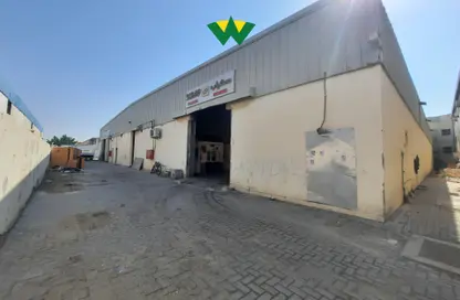 Warehouse - Studio - 2 Bathrooms for rent in M-26 - Mussafah Industrial Area - Mussafah - Abu Dhabi