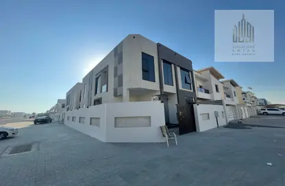 Villa - 5 Bedrooms - 7 Bathrooms for sale in Al Yasmeen 1 - Al Yasmeen - Ajman