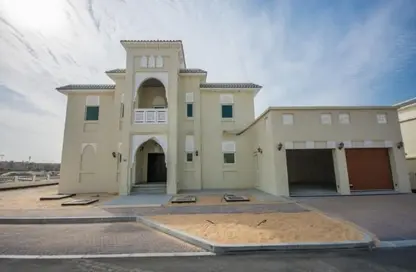 Villa - 4 Bedrooms - 5 Bathrooms for rent in Phase 2 - Al Furjan - Dubai