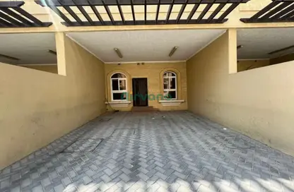 Townhouse - 4 Bedrooms - 6 Bathrooms for rent in Al Amir Residence - Jumeirah Village Circle - Dubai