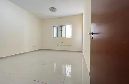 Apartment - 1 Bedroom - 1 Bathroom for rent in Al Nahda Residential Complex - Al Nahda - Sharjah