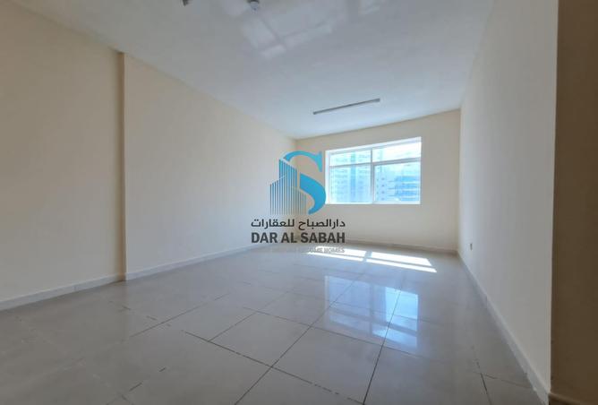 Apartment - 1 Bedroom - 1 Bathroom for rent in Lootah Tower - Al Nahda - Sharjah