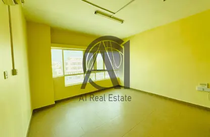 Apartment - 2 Bedrooms - 1 Bathroom for rent in Central District - Al Ain