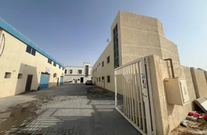 Whole Building - Studio for sale in Al Sajaa - Sharjah