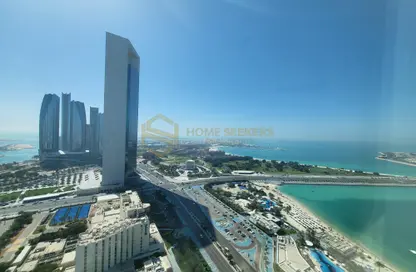 Apartment - 3 Bedrooms - 4 Bathrooms for rent in Nation Towers - Corniche Road - Abu Dhabi