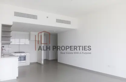 Apartment - 2 Bedrooms - 2 Bathrooms for rent in Downtown Views II Tower 1 - Downtown Views II - Downtown Dubai - Dubai