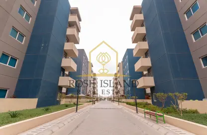 Apartment - 2 Bedrooms - 3 Bathrooms for sale in Tower 12 - Al Reef Downtown - Al Reef - Abu Dhabi