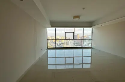 Apartment - 3 Bedrooms - 3 Bathrooms for rent in Gulfa Towers - Al Rashidiya 1 - Al Rashidiya - Ajman