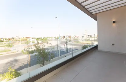 Villa - 4 Bedrooms - 6 Bathrooms for sale in West Yas - Yas Island - Abu Dhabi