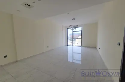 Apartment - 2 Bedrooms - 3 Bathrooms for rent in Amna House - Al Garhoud - Dubai