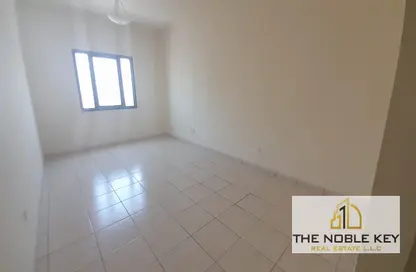 Apartment - 1 Bathroom for rent in Italy Cluster - International City - Dubai