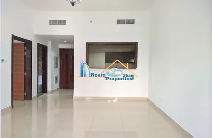 Apartment - 1 Bedroom - 2 Bathrooms for rent in Dubai Silicon Oasis - Dubai