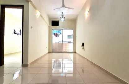 Apartment - 1 Bedroom - 1 Bathroom for rent in Al Hamriya - Bur Dubai - Dubai