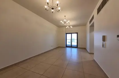 Apartment - 2 Bedrooms - 2 Bathrooms for rent in Shabiya 10 - Shabiya - Mussafah - Abu Dhabi