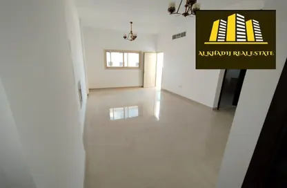 Apartment - 3 Bedrooms - 3 Bathrooms for rent in Al Jurf 2 - Al Jurf - Ajman Downtown - Ajman