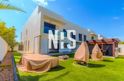 Townhouse - 4 Bedrooms - 4 Bathrooms for sale in Aspens - Yas Acres - Yas Island - Abu Dhabi