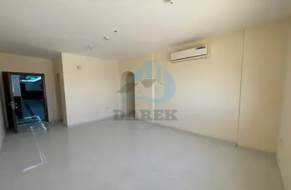 Apartment - 1 Bedroom - 2 Bathrooms for rent in Al Jurf Industrial 3 - Al Jurf Industrial - Ajman