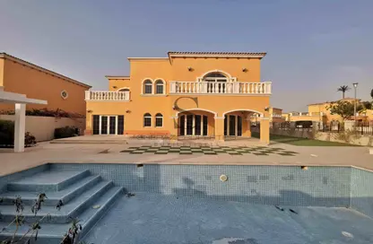 Villa - 5 Bedrooms - 5 Bathrooms for rent in Legacy - Jumeirah Park - Dubai