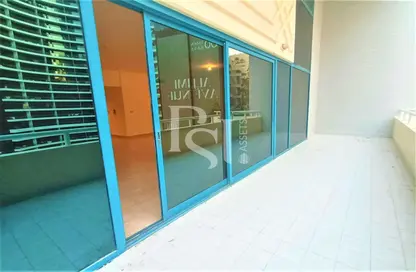 Apartment - 3 Bedrooms - 4 Bathrooms for rent in Al Shaheen Tower - Al Khalidiya - Abu Dhabi