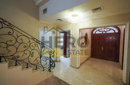 Villa - 4 Bedrooms - 5 Bathrooms for rent in Diplomatic Area - Airport Road - Abu Dhabi