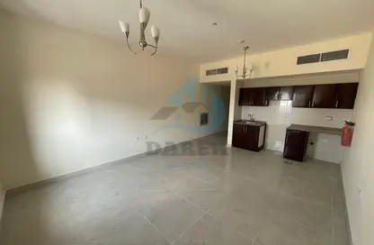 Apartment - 1 Bathroom for rent in Al Jurf 3 - Al Jurf - Ajman Downtown - Ajman