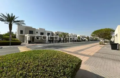 Villa - 3 Bedrooms - 4 Bathrooms for rent in Noor Townhouses - Town Square - Dubai