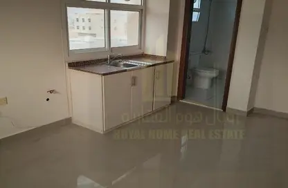 Apartment - 1 Bathroom for rent in Al Alia - Ajman