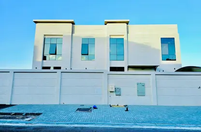 Villa - 4 Bedrooms - 7 Bathrooms for rent in Hoshi 1 - Hoshi - Al Badie - Sharjah